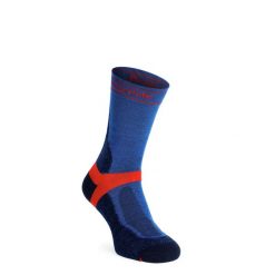 Skarpety rowerowe Bridgedale MTB Mid Season Weight T2 Merino Sport Boot. Niebieskie skarpetki sportowe Bridgedale, bez wzorów. Za 87.99 zł.