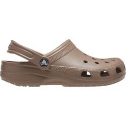Klapki dla dorosłych Crocs Classic. Brązowe klapki Crocs. Za 259.99 zł.