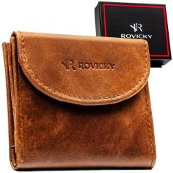 Mały i cienki, skórzany portfel męski w brązowym kolorze zamykany zatrzaskiem - Rovicky. Brązowe portfele ROVICKY, bez wzorów, ze skóry. Za 34.99 zł.