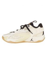 Nike Skórzane sneakersy "Luka 2" w kolorze kremowym rozmiar: 44,5. Brązowe buty sportowe casual Nike, bez wzorów, z materiału, bez zapięcia. Za 378.63 zł.