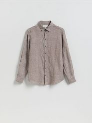 Lniana koszula slim fit - brązowy. Brązowe koszule Reserved, l, bez wzorów, z tkaniny, bez kołnierzyka, bez ramiączek. Za 179.99 zł.