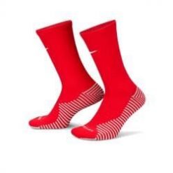 Skarpety Treningowe Nike DRI-FIT Strike. Czerwone skarpety Nike, bez wzorów, z bawełny. Za 64.35 zł.