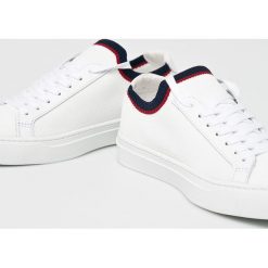 Lacoste - Buty. Buty sportowe casual LACOSTE. W wyprzedaży za 399.90 zł.