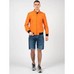 Kurtka turystyczna męska Vincit Bomber. Brązowe kurtki Geox, m, bez wzorów, z bawełny, bez kaptura. Za 397.00 zł.