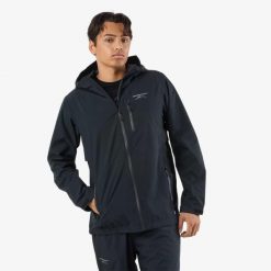 Kurtka shell hiking męska Swedemount Abisko Shell Rain Jacket wodoodporny. Czarne kurtki przeciwdeszczowe SWEDEMOUNT, m, bez wzorów, bez kaptura. W wyprzedaży za 447.00 zł.