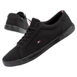 Trampki Tommy Hilfiger FM0FM005960GJ czarne. Czarne trampki m, bez wzorów, bez zapięcia. Za 414.66 zł.