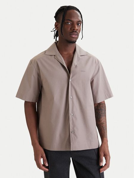 HUGO Koszula Espino 50560580 Beżowy Oversize. Brązowe koszule Hugo, m, bez wzorów, z bawełny, bez kołnierzyka, bez ramiączek. Za 429.99 zł.