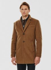 PAKO LORENTE – Kamelowy płaszcz męski z odpinaną stójką. Płaszcze Pako Lorente, na zimę, m, bez wzorów, z poliesteru, eleganckie, bez kaptura. Za 699.99 zł.