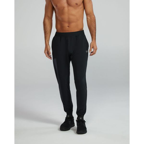 Spodnie męskie TYR M TYR TECH JOGGER. Czarne joggery i bojówki TYR, m, bez wzorów, sportowe. Za 450.00 zł.
