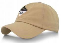 Lekka Czapka z Daszkiem z Szybkoschnącej Bawełny - Pako Jeans - Beż. Brązowe czapki z daszkiem Pako Jeans, bez wzorów, z bawełny. Za 55.00 zł.