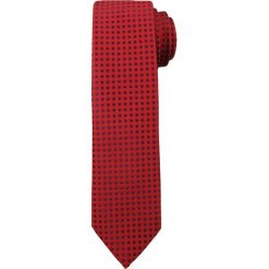 Czerwony Elegancki Męski Krawat -ALTIES- Wzór Geometryczny, w Granatowe Kwadraciki. Czerwone krawaty i muchy Alties, bez wzorów, z tkaniny. Za 49.00 zł.