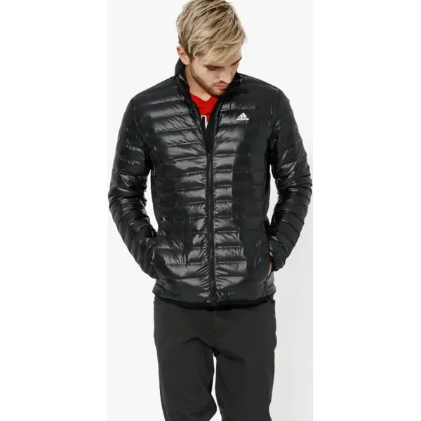 Adidas Kurtka Varilite Jacket , czarny, rozmiar XL. Czarne kurtki Adidas, m, bez wzorów, z materiału, bez kaptura. Za 399.99 zł.
