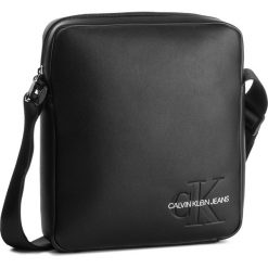 Saszetka CALVIN KLEIN JEANS - Smooth Monogram Flatpack K50K504743 001. Czarne saszetki i nerki Calvin Klein Jeans, bez wzorów, z jeansu, bez dodatków. Za 299.00 zł.