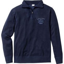 Sweter ze stójką Regular Fit bonprix ciemnoniebieski. Swetry nierozpinane marki bonprix. Za 89.99 zł.