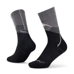 Skarpetki Buff MERINO LIGHTWEIGHT CREW SOCK LWC1. Czarne skarpety Buff, bez wzorów, z elastanu. Za 129.90 zł.