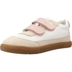 Buty TITANITOS L540 MARC Rose. Czerwone buty turystyczne TITANITOS, bez wzorów, ze skóry, bez zapięcia, trekkingowe. Za 197.99 zł.