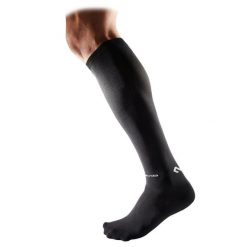 Skarpety kompresyjne McDavid ELITE Recovery. Czarne skarpety MCDAVID, bez wzorów. Za 241.50 zł.