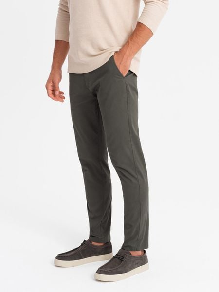 Jednolite męskie spodnie chino SLIM FIT – khaki V3 - Rozmiar: S. Brązowe eleganckie spodnie Ombre Clothing, do pracy, m, z bawełny, biznesowe. W wyprzedaży za 119.99 zł.