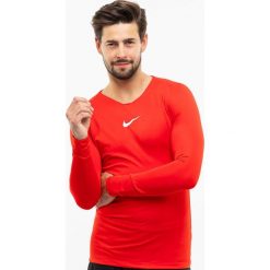 Koszulka męska Nike Dry Park First Layer JSY LS. Czerwone bielizna termoaktywna Nike, m, bez wzorów, bez ramiączek, do piłki nożnej. Za 125.05 zł.