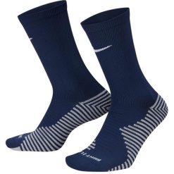 Skarpety Unisex Dla Dorosłych Strike Crew. Niebieskie skarpety Nike, bez wzorów. Za 65.99 zł.