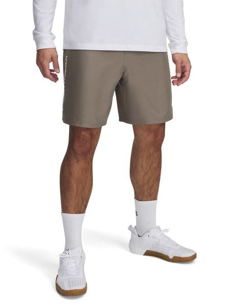 Under Armour Szorty funkcyjne w kolorze khaki rozmiar: L. Brązowe szorty Under Armour, l, bez wzorów, z materiału. Za 95.92 zł.