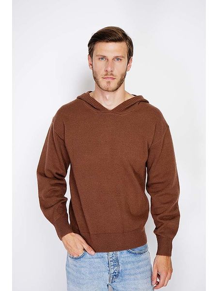 C& Jo Sweter w kolorze jasnobrązowym rozmiar: 48. Brązowe swetry nierozpinane C& Jo, bez wzorów, bez kołnierzyka, bez ramiączek. Za 127.05 zł.