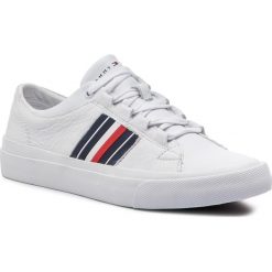 Sneakersy TOMMY HILFIGER - Corporate Leather Low Sneaker FM0FM01943 White 100. Buty sportowe casual marki Tommy Hilfiger. Za 449.00 zł.
