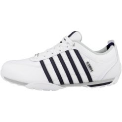 Buty sportowe męskie K-Swiss Arvee 1.5 skórzane sneakersy do kostki klasyczne. Białe sztyblety K-SWISS, bez wzorów, ze skóry, bez obcasa, bez zapięcia. Za 259.00 zł.