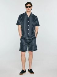 Koszula męska z domieszką lnu w biały prążek granatowa Gofriso 403. Niebieskie koszule BIG STAR, l, bez wzorów, bez kołnierzyka, bez ramiączek. Za 199.99 zł.