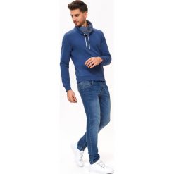 BLUZA Z GOLFEM. Bluzy marki TOP SECRET. W wyprzedaży za 59.99 zł.