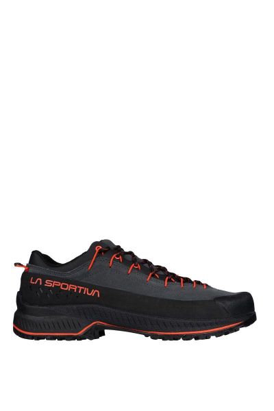 Buty trekkingowe męskie La Sportiva Tx4 Evo. Czerwone buty turystyczne La Sportiva, bez wzorów, z materiału, bez zapięcia, trekkingowe. Za 939.99 zł.