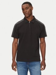 Calvin Klein Jeans Polo Logo Tape J30J327240 Czarny Regular Fit. Czarne koszulki polo Calvin Klein Jeans, m, bez wzorów, z bawełny, bez kołnierzyka, bez ramiączek. Za 209.99 zł.