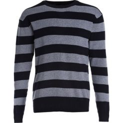 Granatowy Sweter Perugia. Niebieskie swetry nierozpinane Born2be, na jesień, l, bez wzorów, bez kołnierzyka, bez ramiączek. Za 59.99 zł.