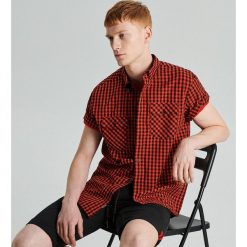 Koszula z krótkim rękawem w kratę - Czerwony. Koszule marki Cropp. Za 49.99 zł.