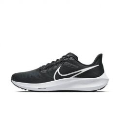 Buty do biegania męskie Nike Air Zoom Pegasus 39. Czarne buty do biegania Nike, bez wzorów, z gumy, bez zapięcia, do biegania. Za 508.00 zł.