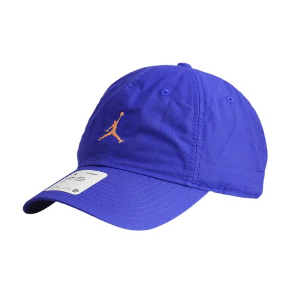 Czapka z daszkiem bejsbolówka Air Jordan Jumpman Heritage86 Washed Cap. Niebieskie czapki z daszkiem Jordan, bez wzorów. Za 144.90 zł.