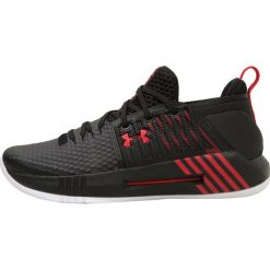 Under Armour DRIVE 4 LOW Obuwie do koszykówki black. Buty do koszykówki marki Under Armour. W wyprzedaży za 344.25 zł.