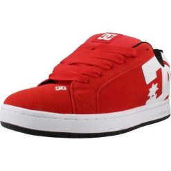 Buty DC EDYS100014 Czerwony. Czerwone buty turystyczne DC Shoes, bez wzorów, z tkaniny, bez zapięcia, na fitness i siłownię. Za 360.99 zł.