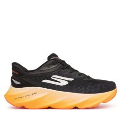 Buty do biegania Skechers. Czarne buty do biegania Skechers, bez wzorów, bez zapięcia, do biegania. Za 769.99 zł.