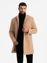 Strukturalny dopasowany płaszcz męski z wysokim kołnierzem – jasnobrązowy V4 OM-COWC-0117 - XXL. Brązowe płaszcze Ombre Clothing, l, z aplikacjami, z materiału, eleganckie, bez kaptura. Za 311.99 zł.