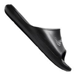 Klapki Nike Victori One CN5478-001 czarne. Czarne klapki z materiału. Za 211.09 zł.