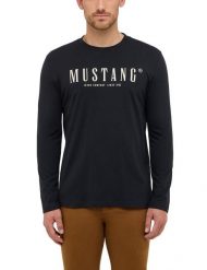 Męski Longsleeve Mustang Style Asheville Jet Black 1016873 4188. Czarne bluzki z długim rękawem Mustang, m, bez wzorów, bez kołnierzyka, bez ramiączek. Za 109.99 zł.