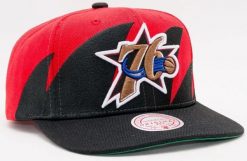 Czerwona czapka Mitchell & Ness Nba Hwc Philadelphia. Czarne czapki z daszkiem Mitchell & Ness, bez wzorów, z bawełny. Za 178.99 zł.