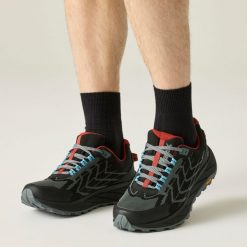 Męskie buty typu cruise. Zielone buty turystyczne Regatta, bez wzorów, z dzianiny, bez zapięcia, trekkingowe. Za 449.99 zł.