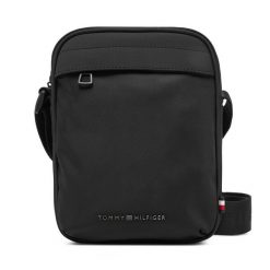 Saszetka Tommy Hilfiger. Czarne saszetki i nerki Tommy Hilfiger, bez wzorów. Za 269.99 zł.