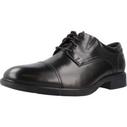 Buty CLARKS 26184676C Czarny. Czarne buty turystyczne Clarks, bez wzorów, ze skóry, bez zapięcia, na fitness i siłownię. Za 267.99 zł.