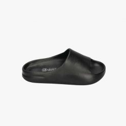 Buty Natural World Sandały Eva czarne. Czarne sandały NATUR WORLD, z materiału, bez zapięcia. Za 156.51 zł.