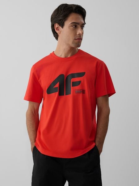 4F T-shirt regular z nadrukiem męski - czerwony M. Czerwone t-shirty 4F, bez wzorów, z bawełny, bez ramiączek, trekkingowe. Za 69.99 zł.