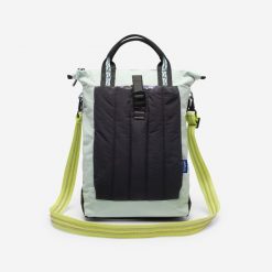Torba Decathlon x Tetsunori. Czarne torby na ramię Decathlon, bez wzorów, z materiału, na ramię, bez dodatków. Za 179.99 zł.
