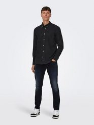 ONLY & SONS Koszula - Slim fit - w kolorze czarnym rozmiar: M. Czarne koszule Only & Sons, m, bez wzorów, z bawełny, bez kołnierzyka, bez ramiączek. Za 83.42 zł.